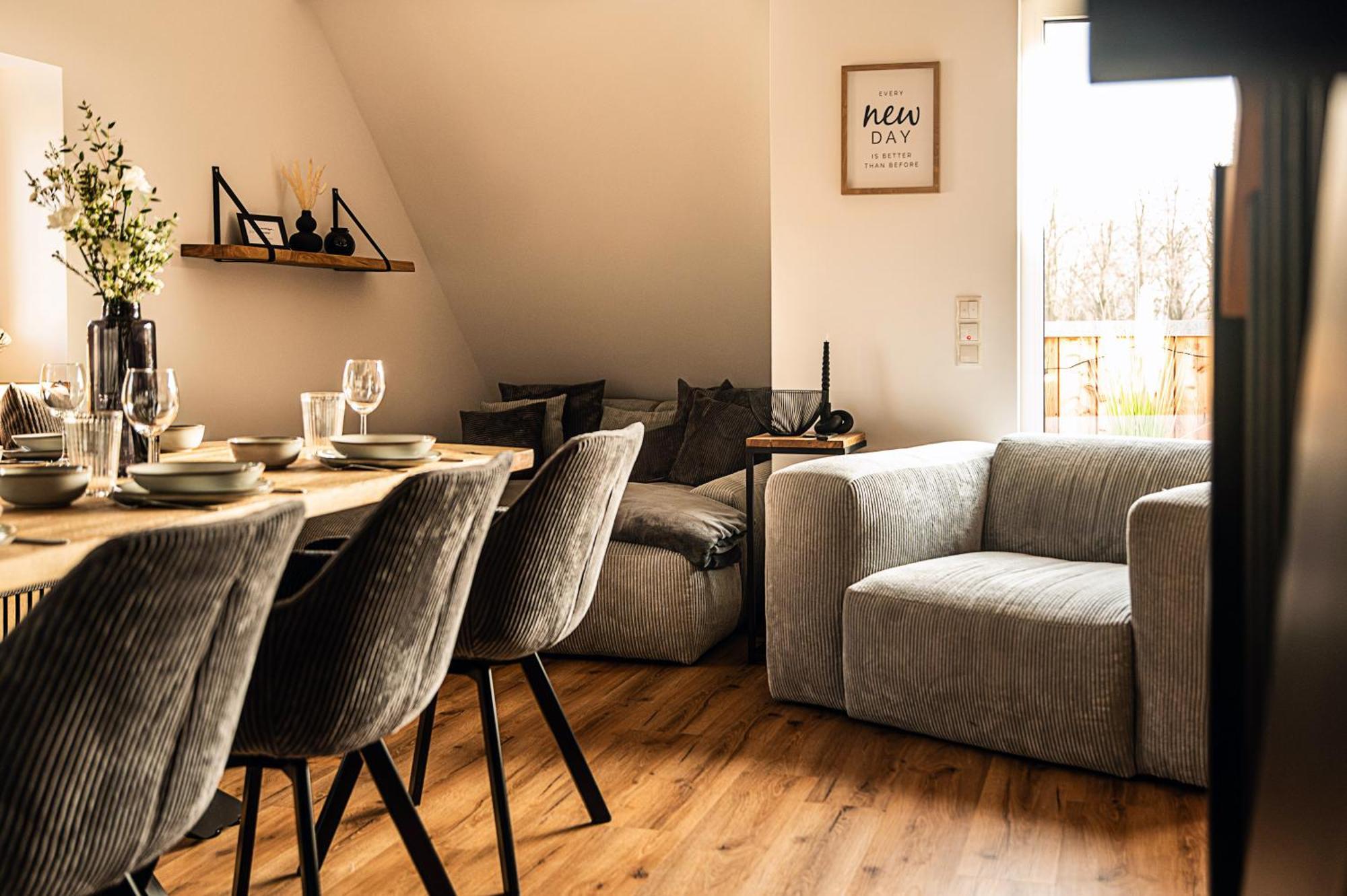 Neu! Auszeit An Der "Grenzschleuse" - Stilvolle Und Geraeumige Fewo - Perfekt Fuer Radfahrer Und Familien Nordhorn Exterior photo